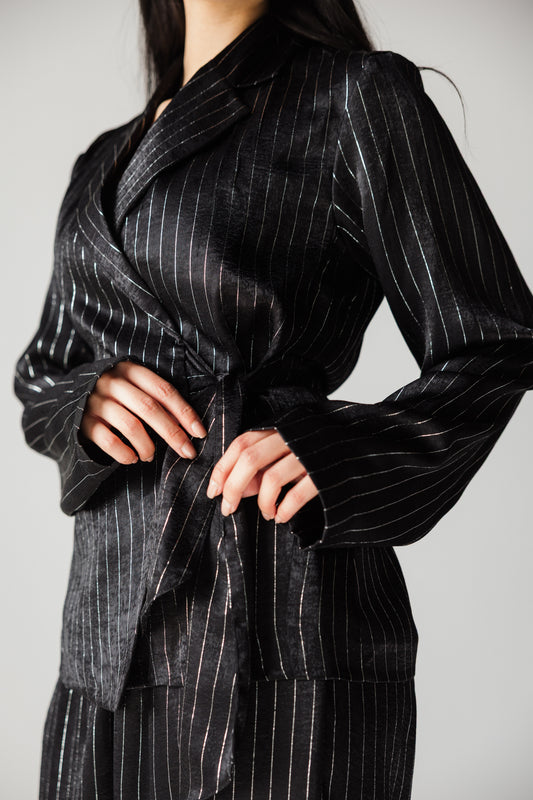 Glowing striped blazer in black