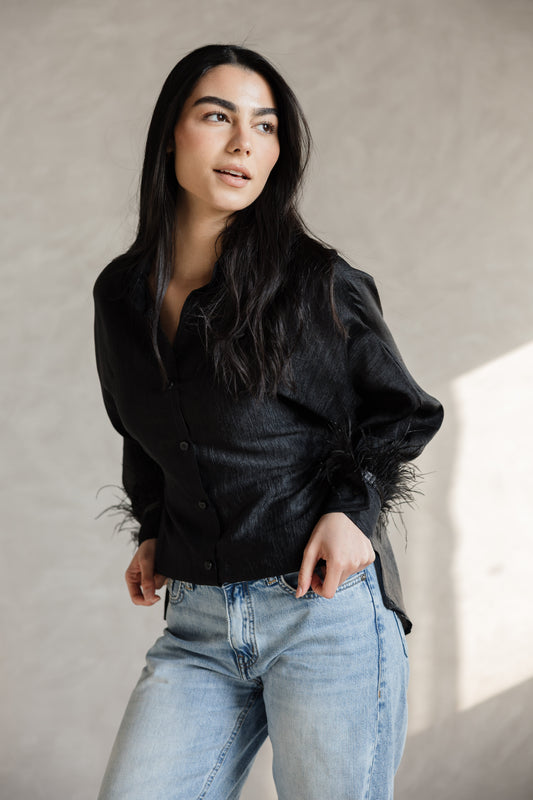 feather blouse in black