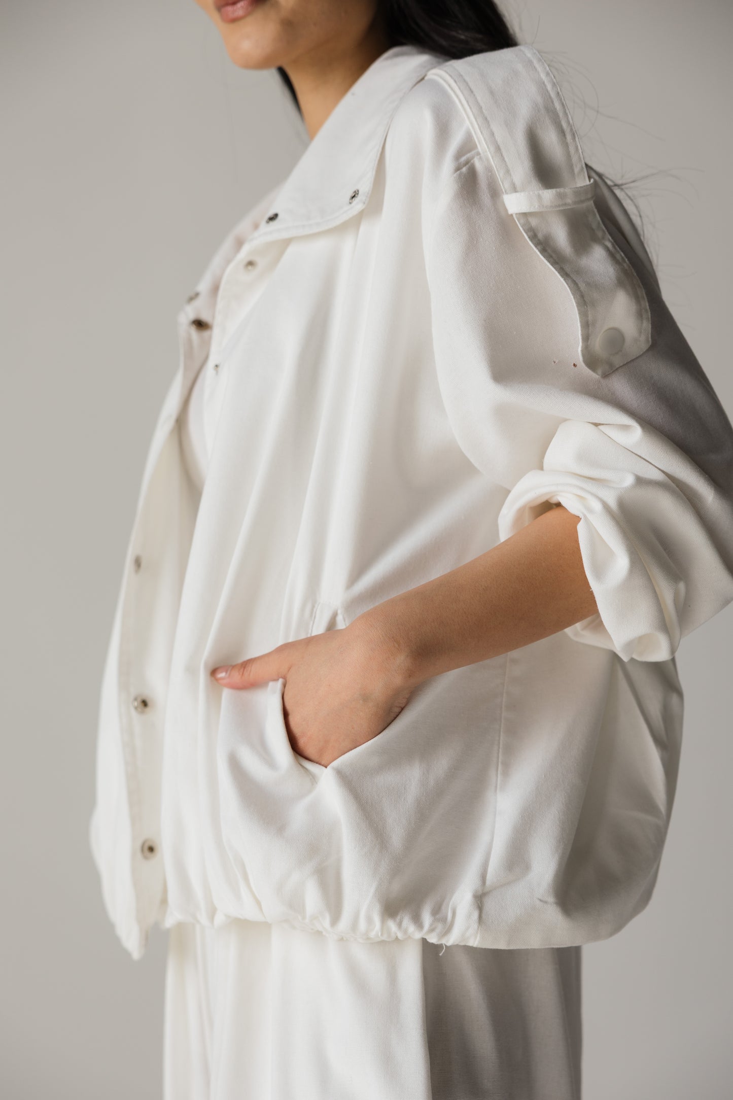 High neck off-white linen set
