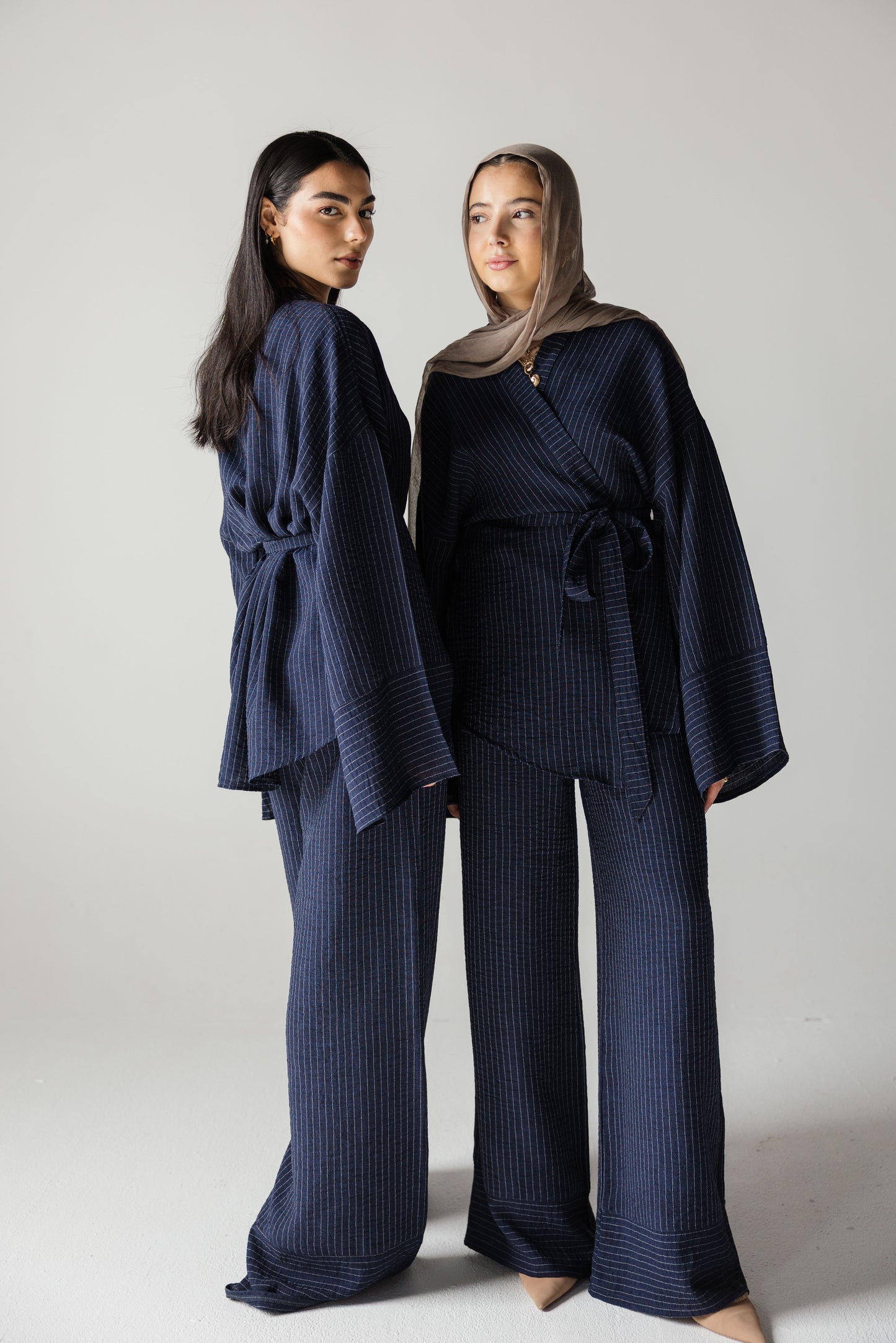 Navy striped set