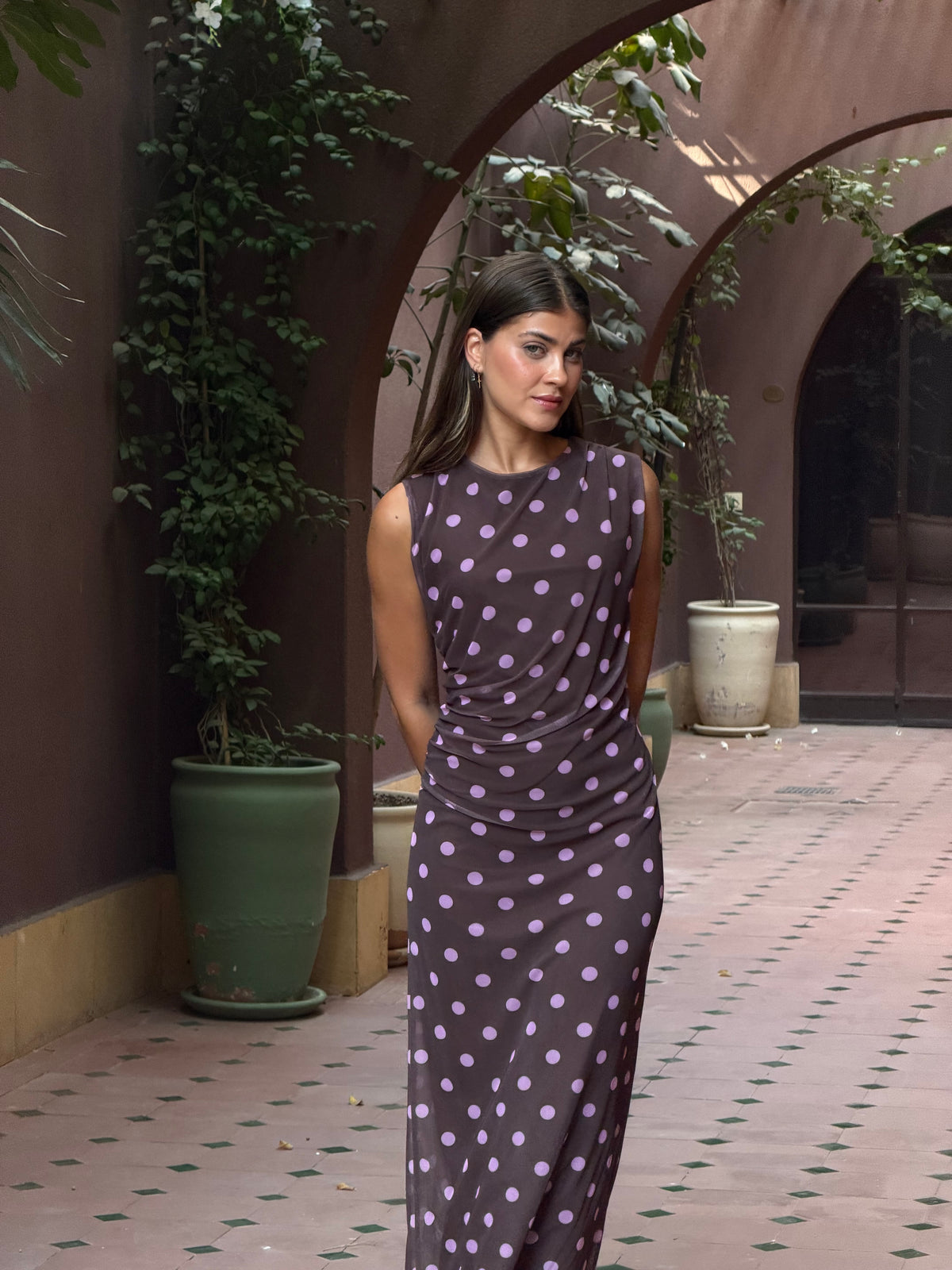 Polka dot dress in brown & pink