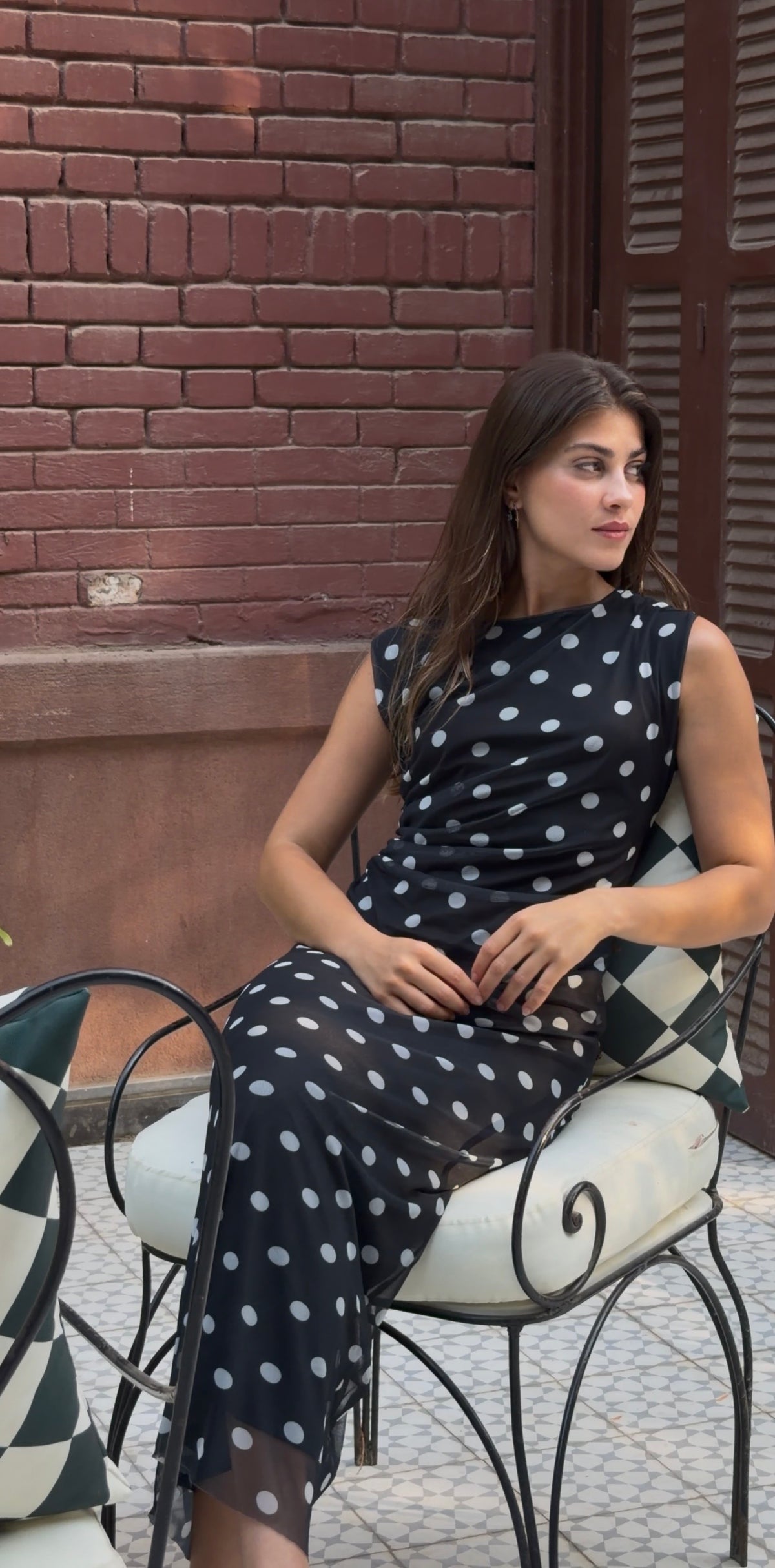 Polka dot dress in black
