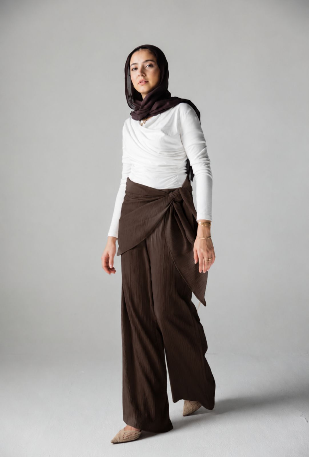 brown Wideleg pants with scarf dark