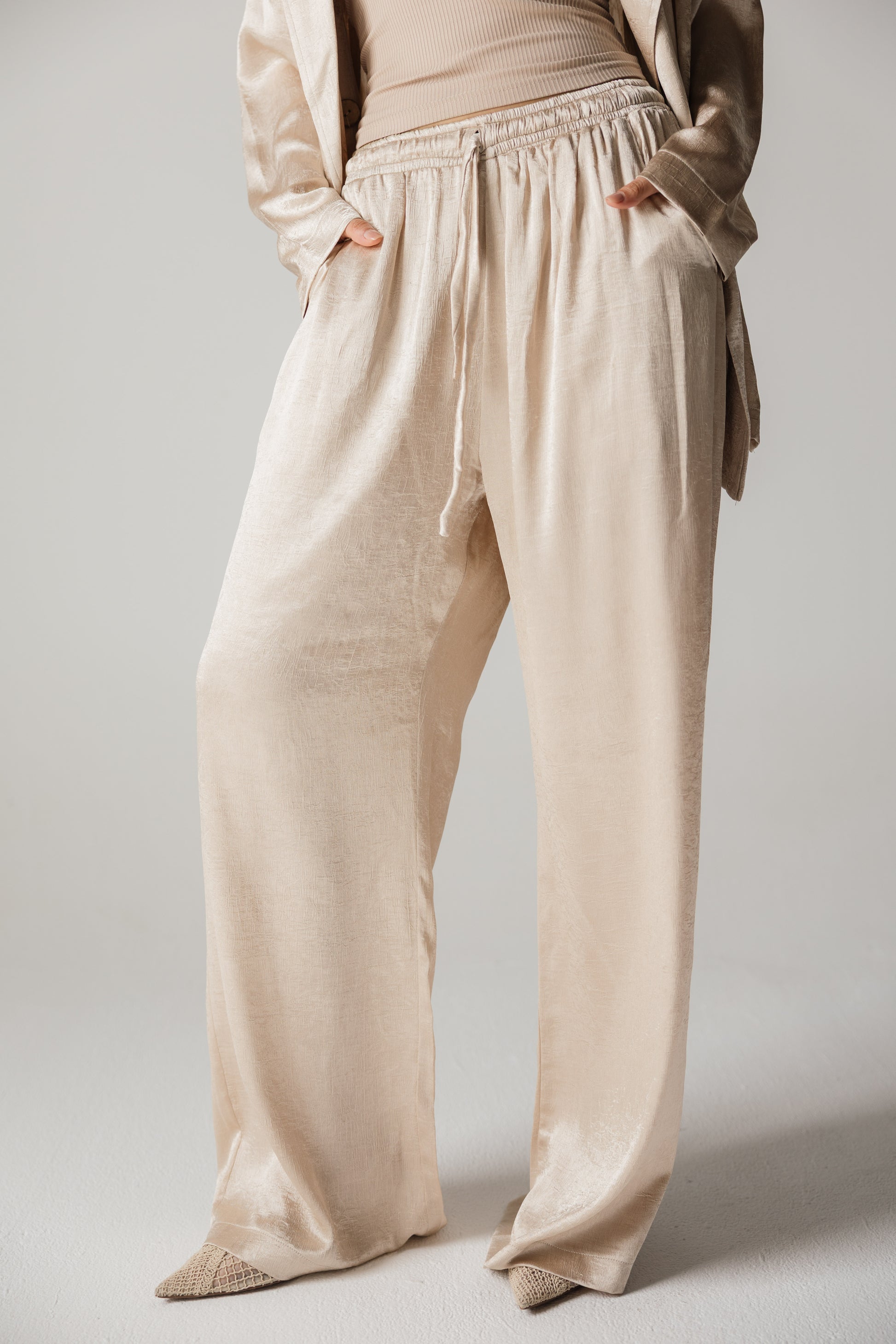 Mylia Signature gold pants
