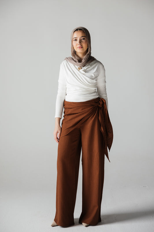 Wideleg pantlon with scarf